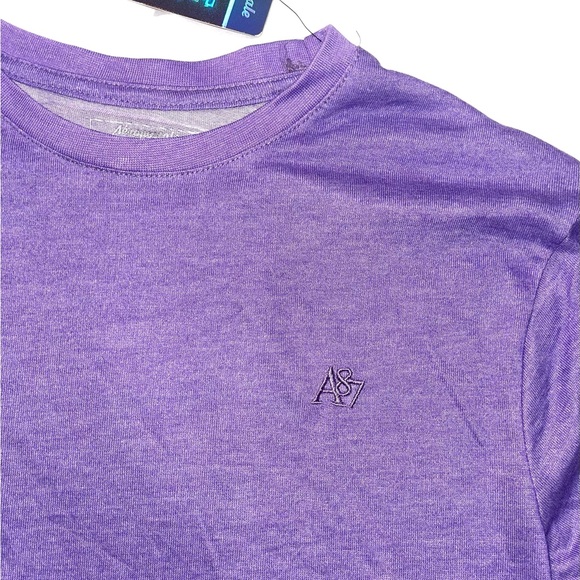Aeropostale womens Vibrant Purple Long Sleeve Tee - Picture 2 of 5